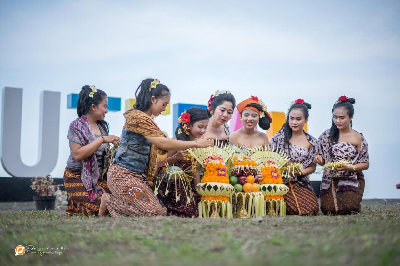 فندق Global Royal Pemuteran المظهر الخارجي الصورة